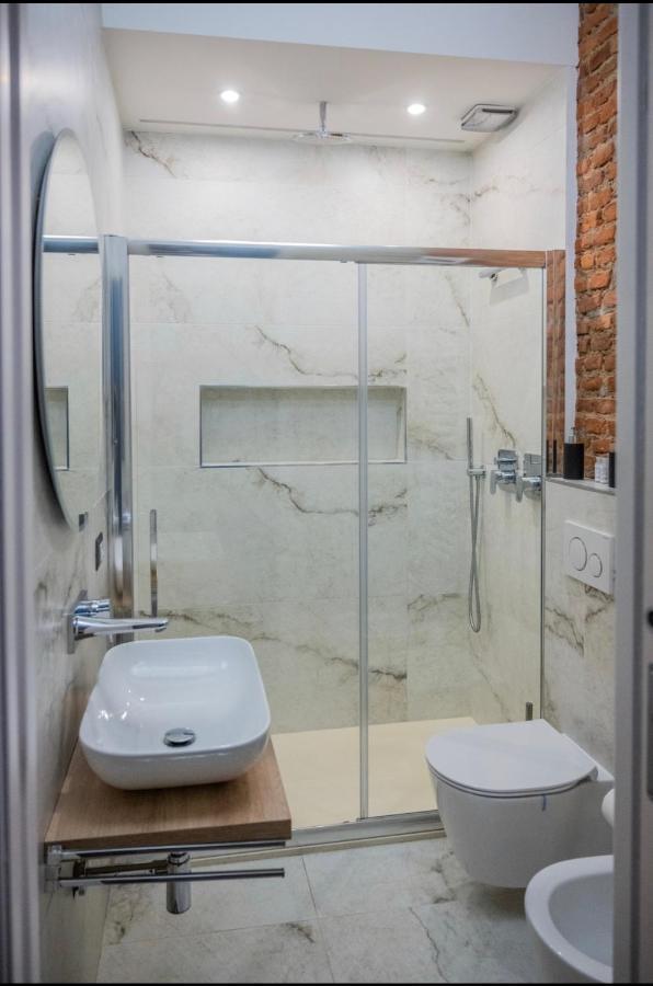 Unique Suite In Milan Center Esterno foto